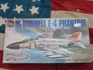 04013-8  Mc Donnell F-4 Phantom
